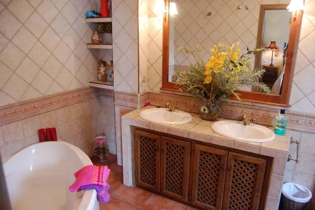 Villa With Swimming Pool And Nature Almunecar