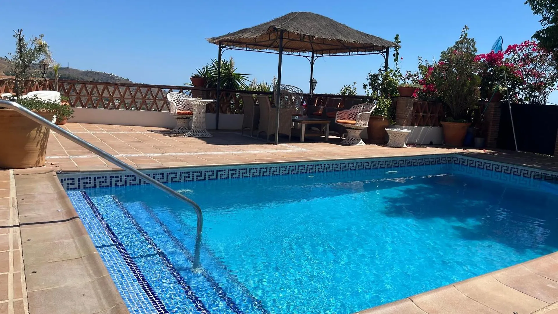 Villa With Swimming Pool And Nature Almunecar